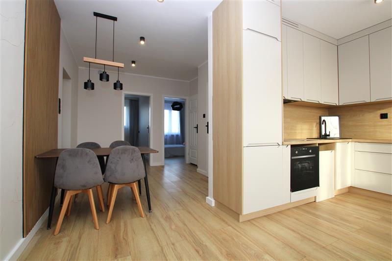 Nieruchomość nr BX04635, Mieszkanie 4 pokojowe na Sprzedaż