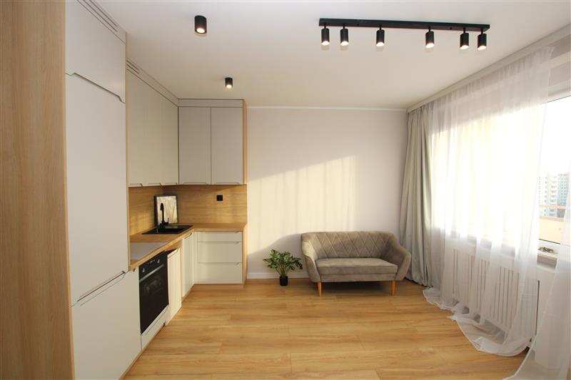 Nieruchomość nr BX04635, Mieszkanie 4 pokojowe na Sprzedaż