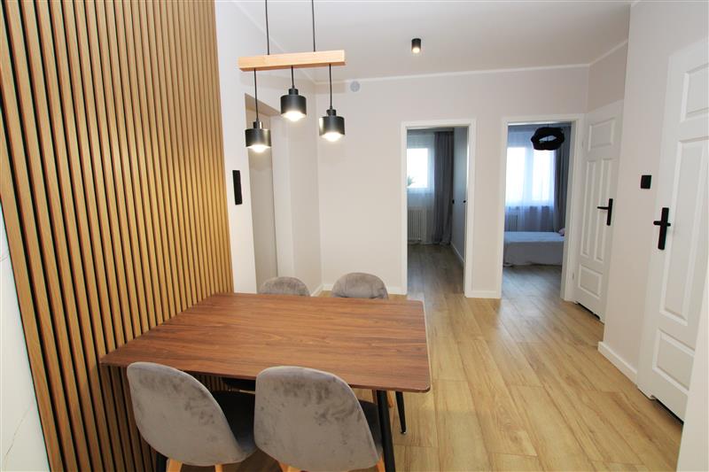 Nieruchomość nr BX04635, Mieszkanie 4 pokojowe na Sprzedaż