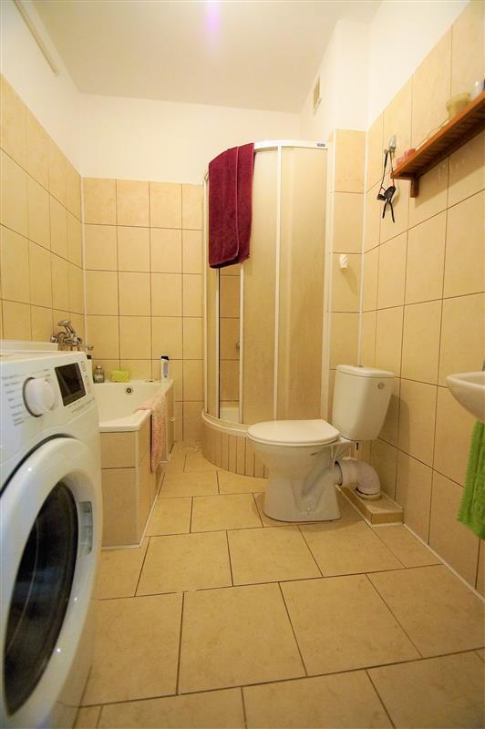 Nieruchomość nr CE0604, Mieszkanie 4 pokojowe na Wynajem