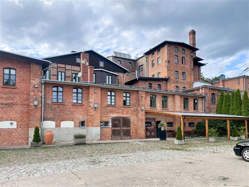 Nieruchomość nr EL03015, Lokal użytkowy  na Wynajem