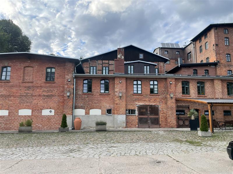 Nieruchomość nr EL03015, Lokal użytkowy  na Wynajem