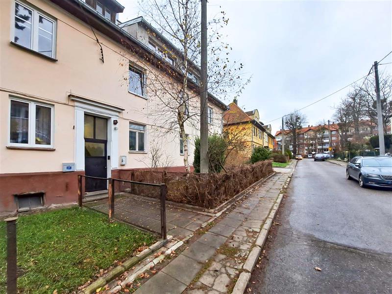 Nieruchomość nr EL03051, Mieszkanie 4 pokojowe na Sprzedaż