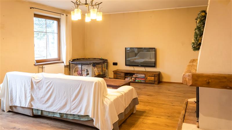 Nieruchomość nr EL03051, Mieszkanie 4 pokojowe na Sprzedaż