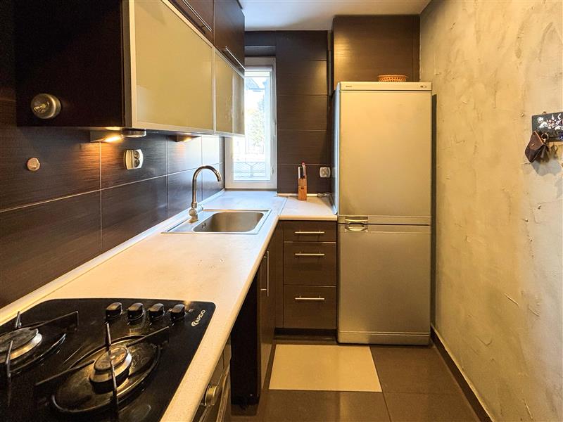 Nieruchomość nr EL03058, Mieszkanie 3 pokojowe na Sprzedaż