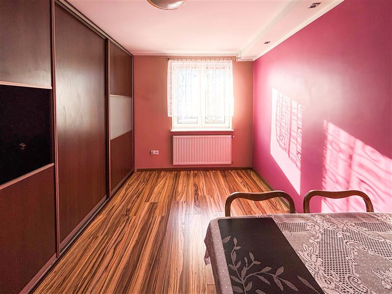 Nieruchomość nr EL03058, Mieszkanie 3 pokojowe na Sprzedaż