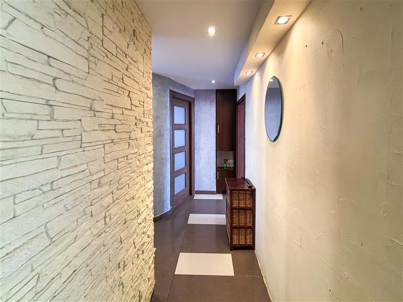 Nieruchomość nr EL03058, Mieszkanie 3 pokojowe na Sprzedaż